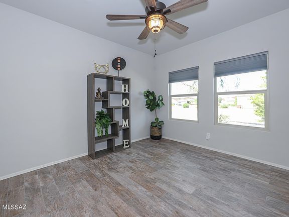 5th image of 6815 S Iberia Ave