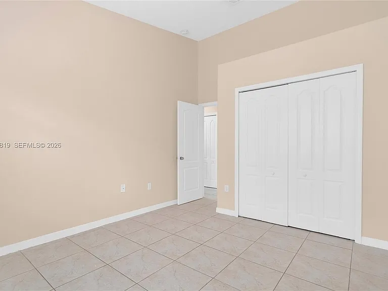 15339 SW 32nd Ter — Photo 27