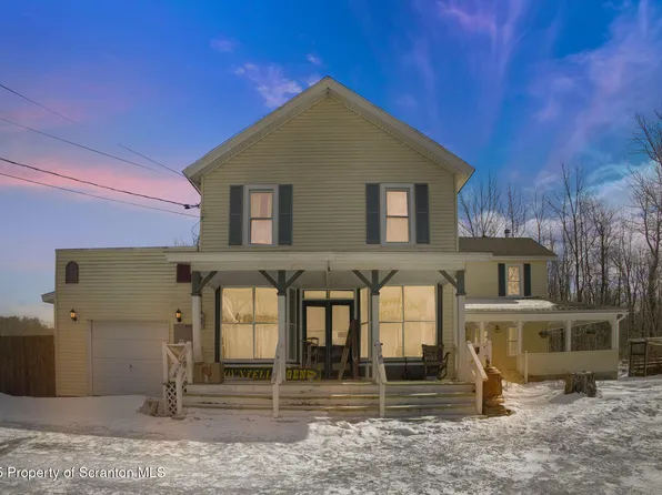 654 Cribbs Rd, Lakewood, PA 18439