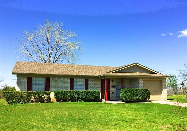 1st image of 711 Quinella Dr