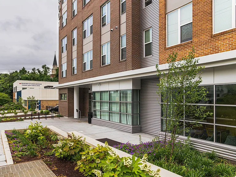 South Cap Apartments — Photo 23