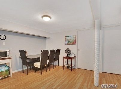 5th image of 57 Harris Ave