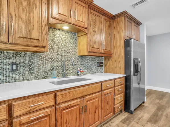 111 Skylark St, Mesquite, TX 75149