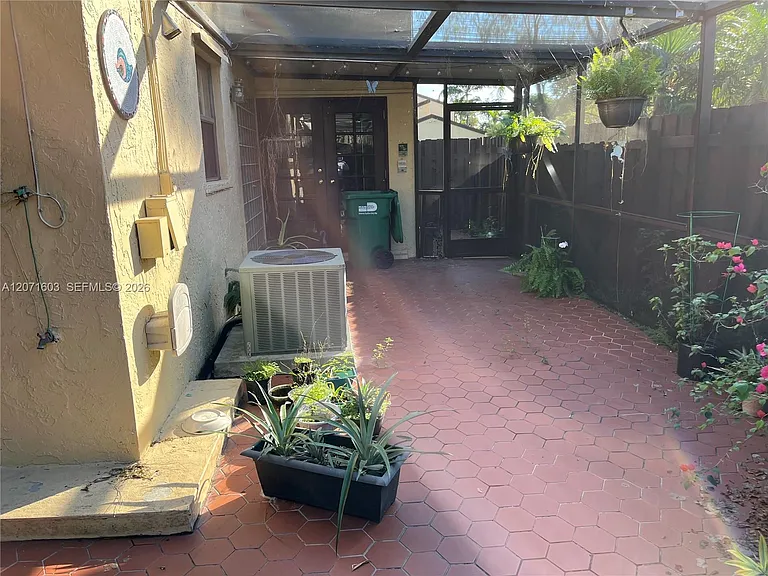 12713 SW 70th Ln — Photo 10