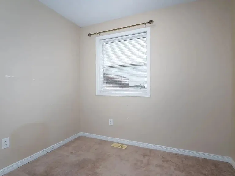 231 Kennevale Dr #1 — Photo 9