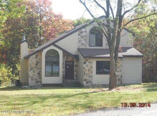 202 Trail Ct, Stroudsburg, PA