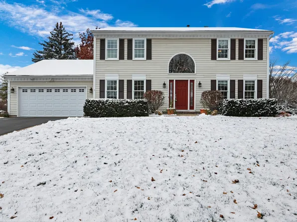 6153 Indian Trail Rd, Gurnee, IL 60031