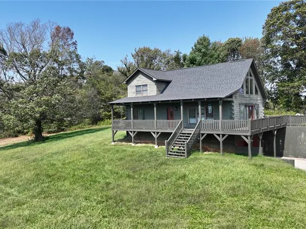 378 Bonnie Brae Dr, Moravian Falls, NC 28654