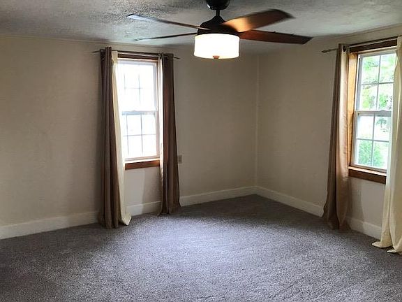 4th image of 78 Oneal St