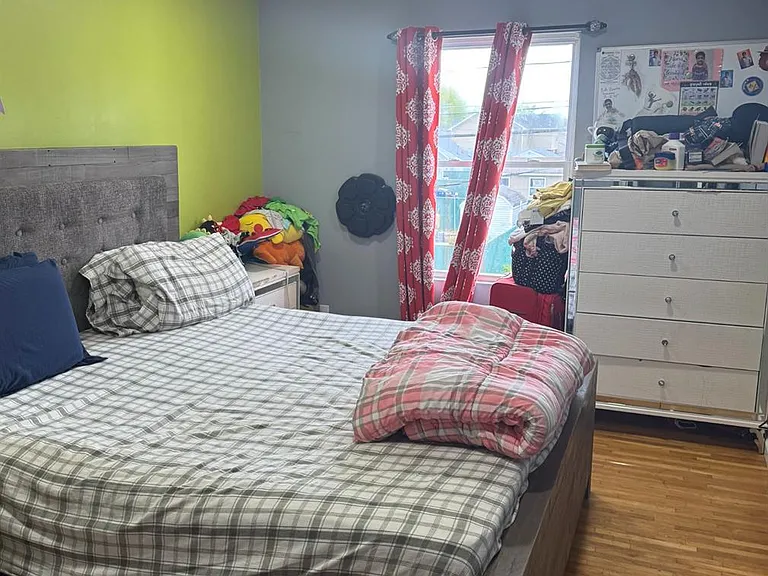 17 Spruce St #2 — Photo 10