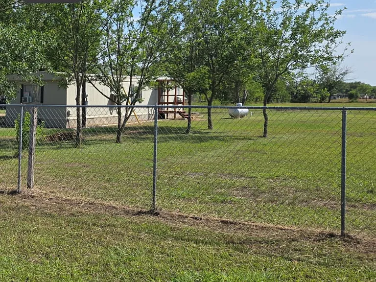 Meadow Brook Ln — Photo 9