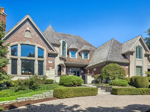 549 E 7th St, Hinsdale, IL 60521