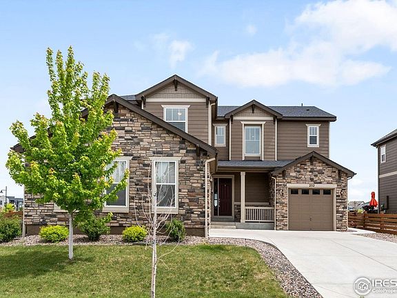 2nd image of 252 Equinox Cir