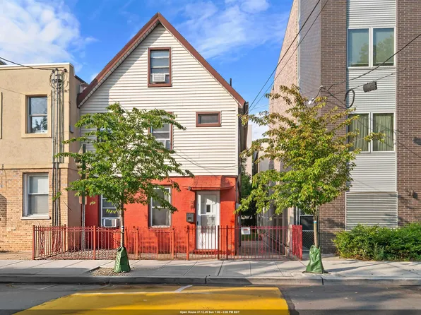 509 3rd Street image 1 of 18