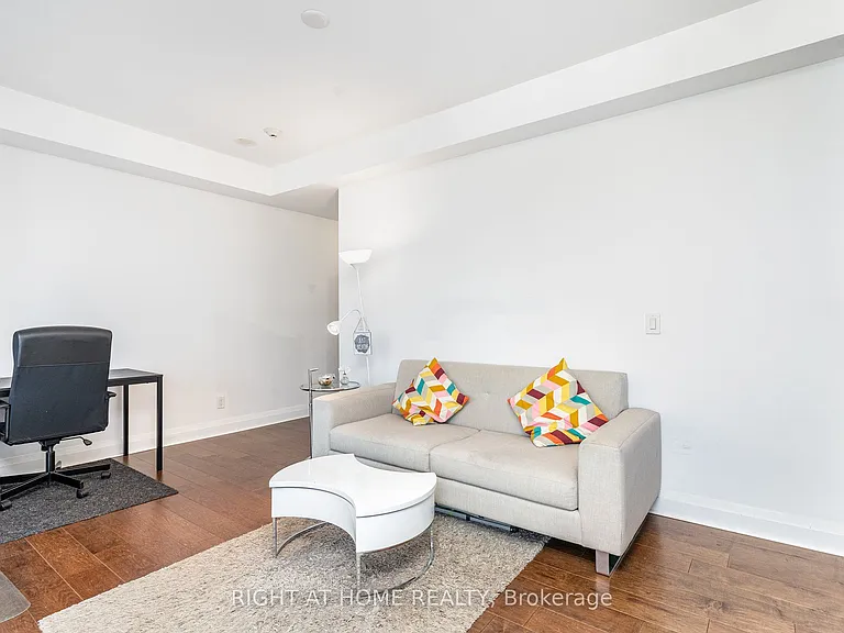 1080 Bay St #3308 — Photo 4