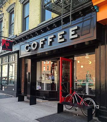 Rented by R New York | media 5