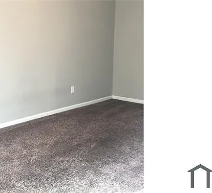 2302 Raleigh Ct #1 — Photo 9