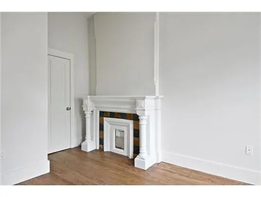 Rented by Douglas Elliman | media 15