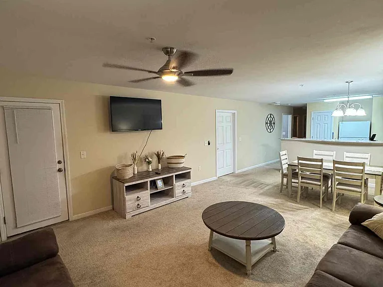1234 River Oaks Dr #20-A — Photo 9