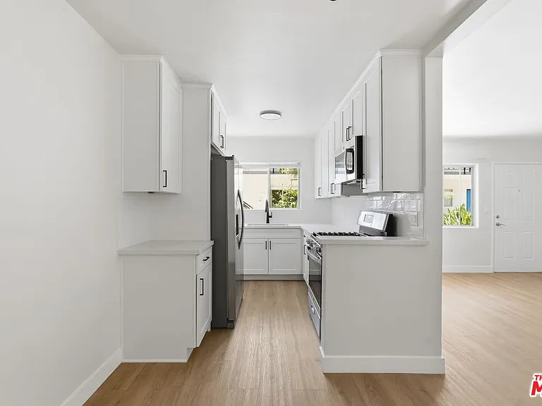 3401 Ocean Park Blvd #104 — Photo 3