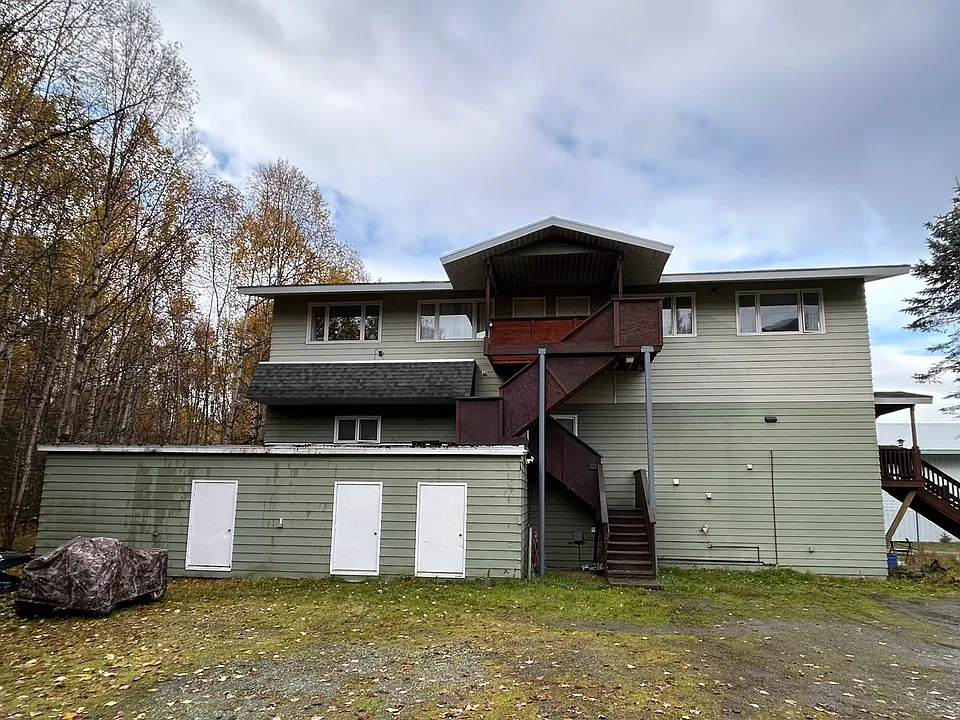 20871 Old Glenn Hwy #4