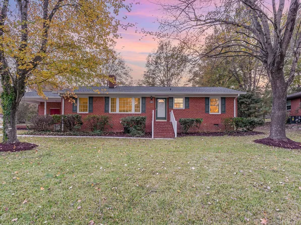 1301 Lakeside Dr, Garner, NC 27529