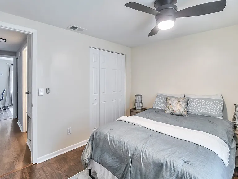 12447 Mondragon Dr — Photo 17