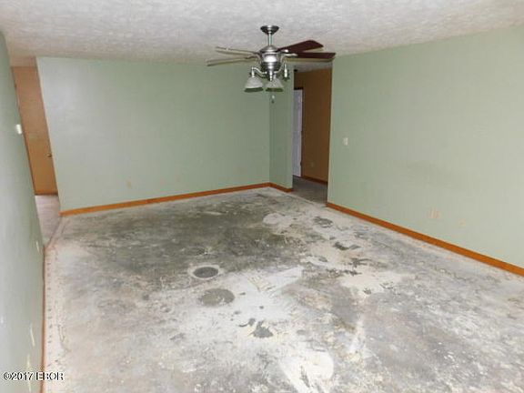 3rd image of 11278 Nora Ln