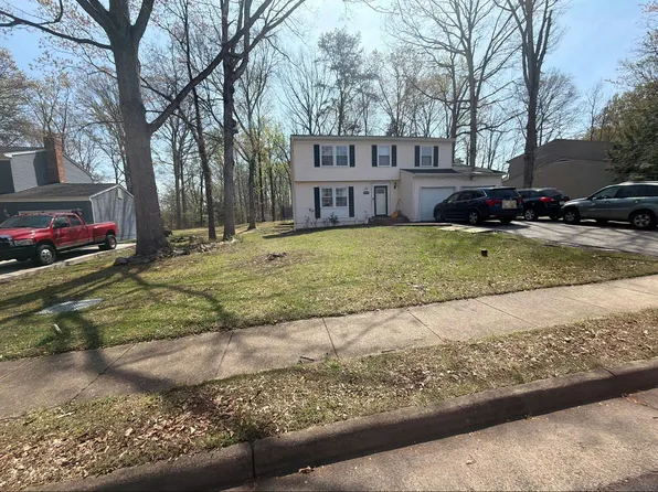 16029 Macedonia Dr, Woodbridge, VA 22191