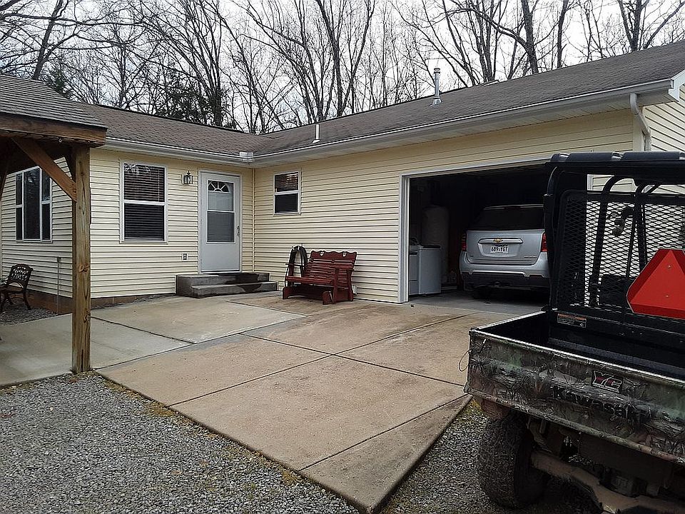 1st image of 83 Carefree Ln