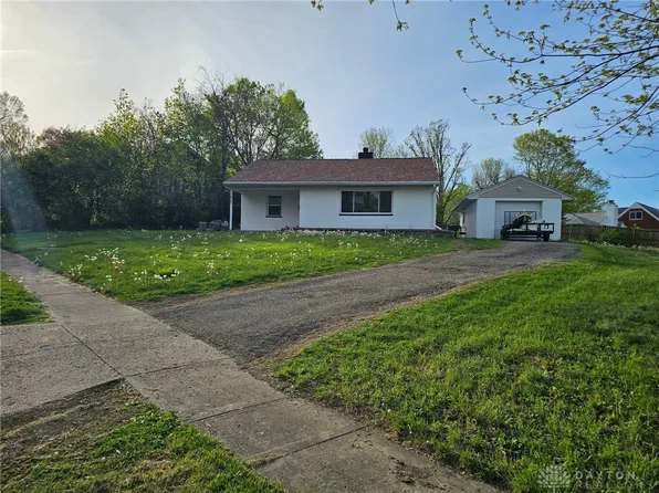 1827 Woodhaven Ave, Dayton, OH 45414