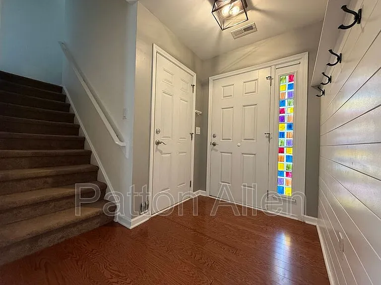 210 Mud Creek Rd — Photo 3