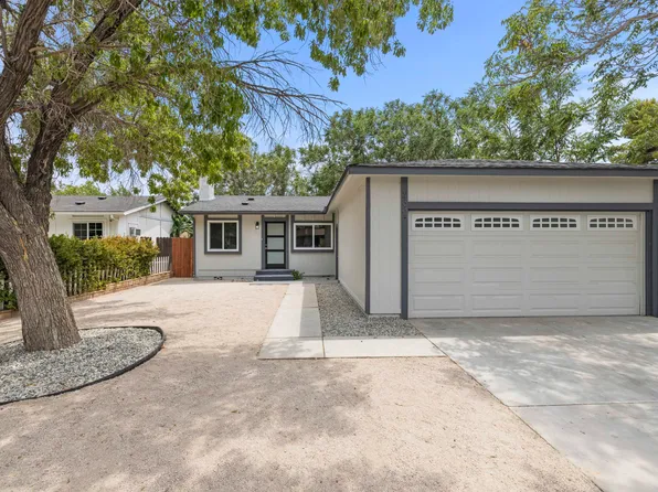 2334 Rosewood Ave, Lancaster, CA 93535