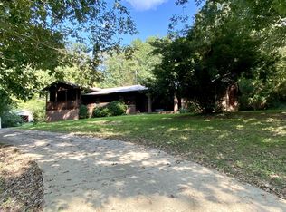 923 S Burnt Mill Rd, La fayette, GA 30728