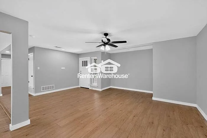 1919 Buckeye Dr — Photo 9