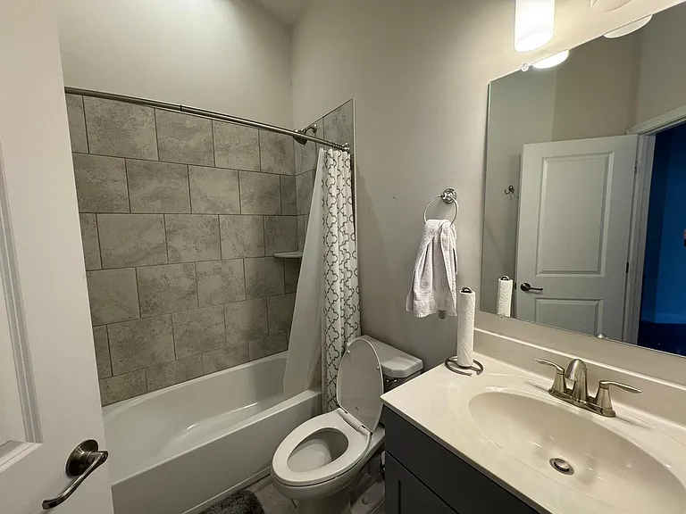 538 Calvert Way — Photo 19