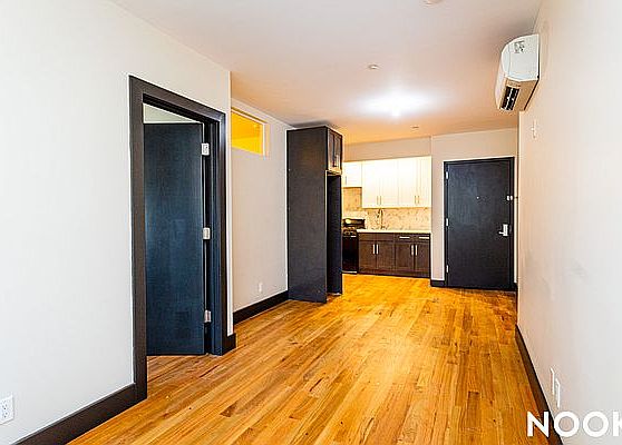 2nd image of 2427 Dean St #2F