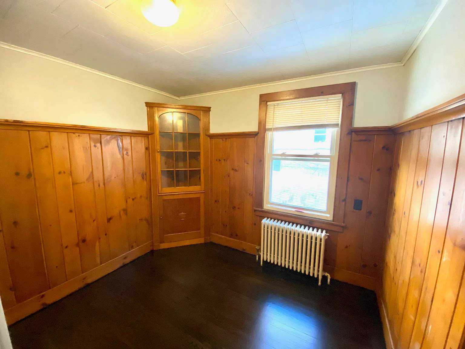 3 bed, $1,500 — Photo 2