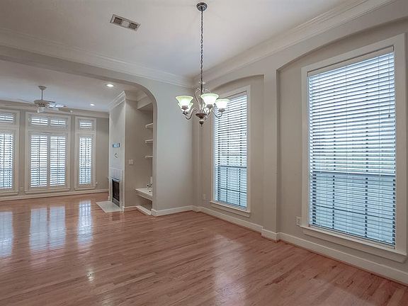 5th image of 4111 McDuffie St