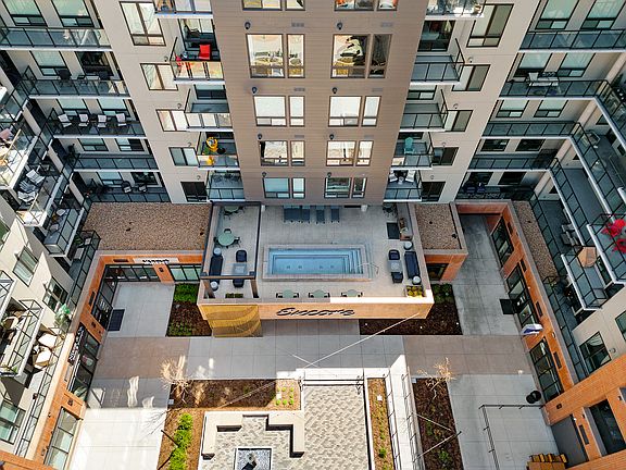 3rd image of 20 N Wilcox St #209