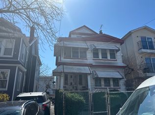 166 Scheerer Ave, Newark, NJ 07112