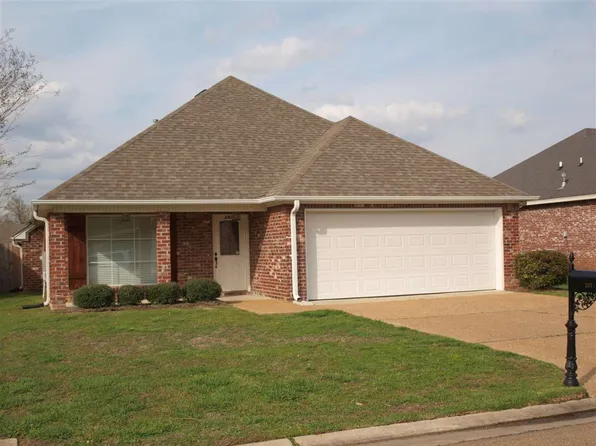 261 Jacks Pl, Brandon, MS 39047