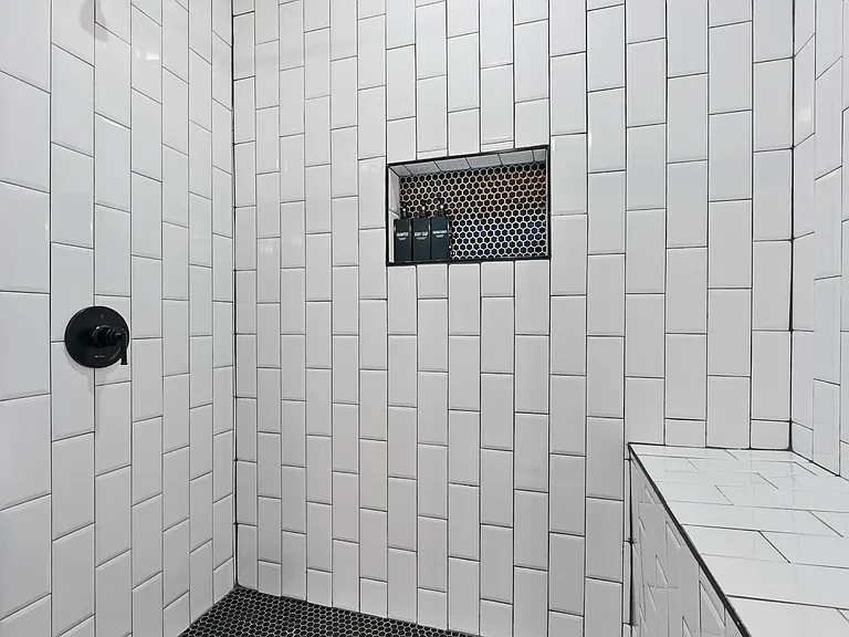 536 Oakwood Ave — Photo 11