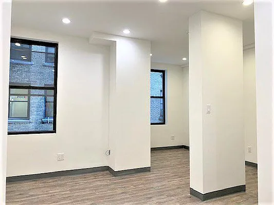 Rented by Rachel Realty | media 17