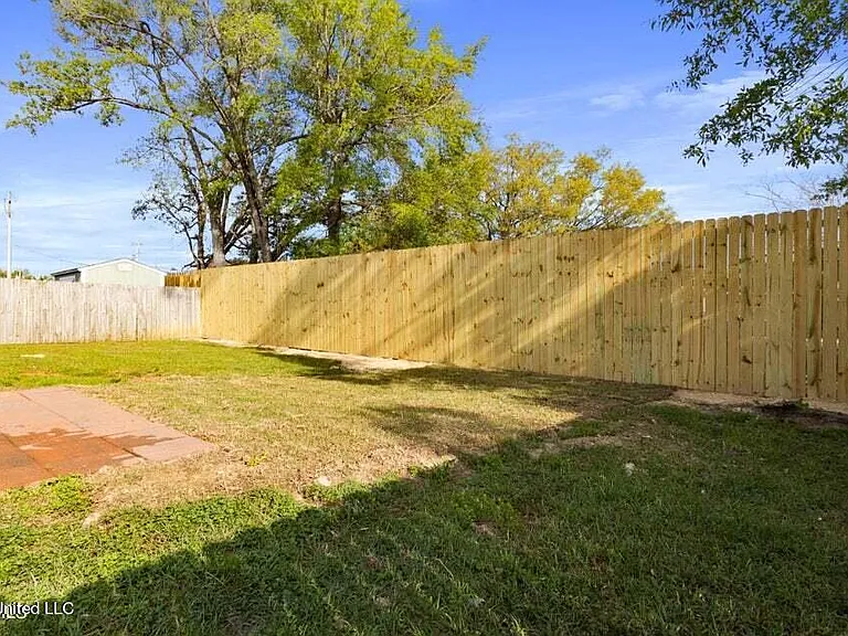 10388 Sweet Bay Dr — Photo 24