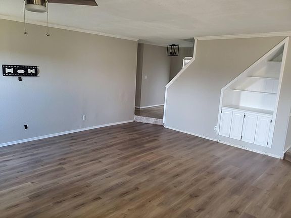 5th image of 2717 S Aspen Ct