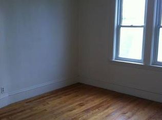 5 Plane St #2, Worcester, MA 01604