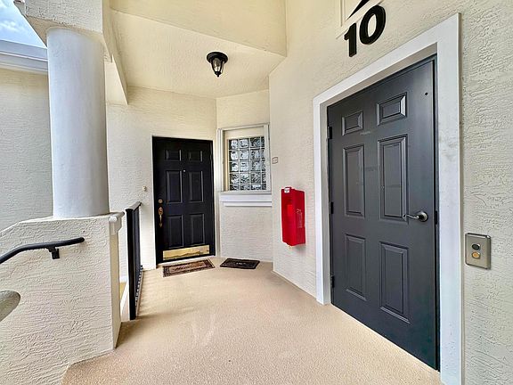 5th image of 23265 Carolwood Lane #201