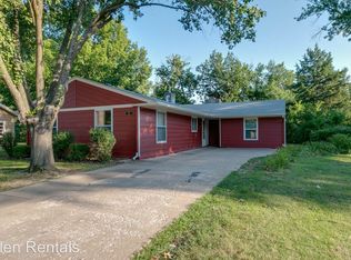 1841 Elaine Dr, Manhattan, KS 66502