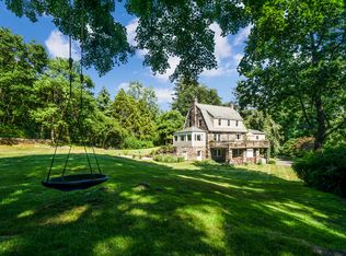 810 Lake St, West Harrison, NY